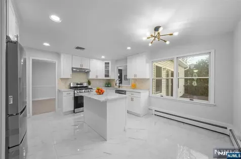 178A Eagle Avenue New Milford NJ 07646