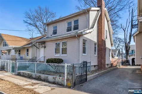 184 Sunset Avenue Newark NJ 07106