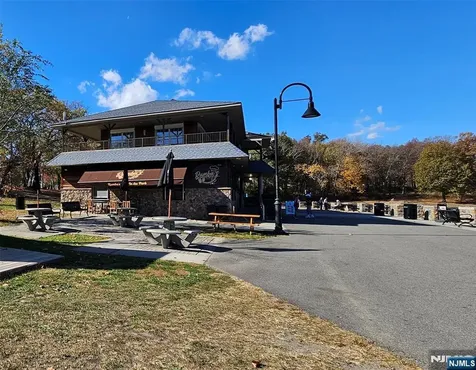 8800 Boulevard E North Bergen NJ 07047