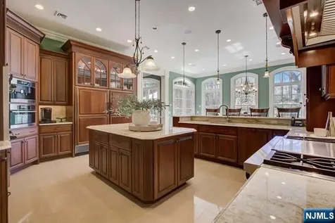 43 Chestnut Ridge Road Saddle River NJ 07458