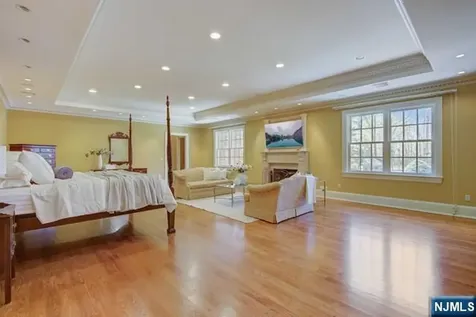 43 Chestnut Ridge Road Saddle River NJ 07458