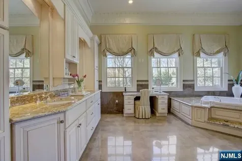 43 Chestnut Ridge Road Saddle River NJ 07458