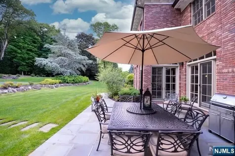 43 Chestnut Ridge Road Saddle River NJ 07458