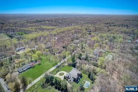 43 Chestnut Ridge Road Saddle River NJ 07458