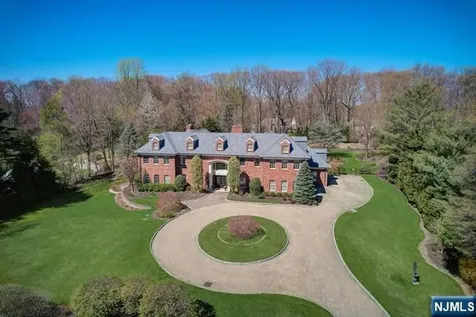 43 Chestnut Ridge Road Saddle River NJ 07458