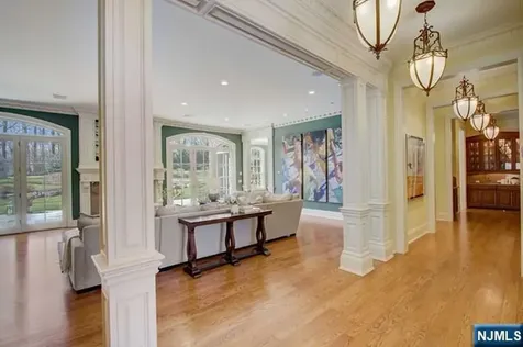 43 Chestnut Ridge Road Saddle River NJ 07458