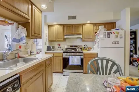 3513 Whittier Court Mahwah NJ 07430