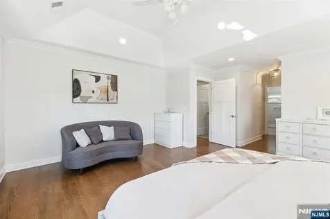 618 Delaware Avenue Ridgewood NJ 07450