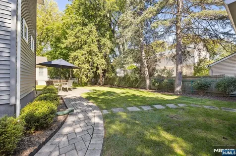 618 Delaware Avenue Ridgewood NJ 07450