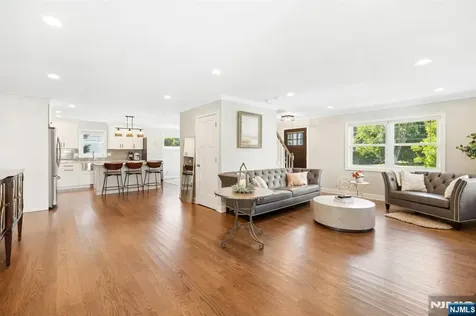 618 Delaware Avenue Ridgewood NJ 07450