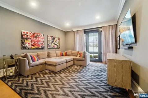 56 Dimmig Road Upper Saddle River NJ 07458