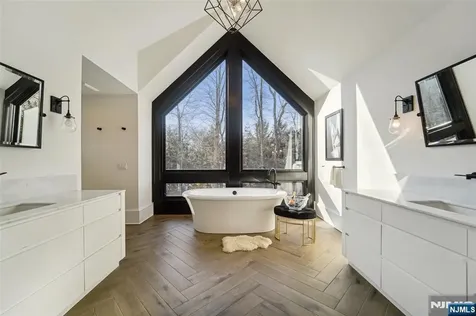 56 Dimmig Road Upper Saddle River NJ 07458