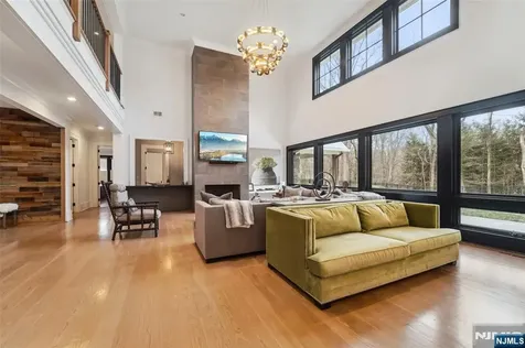 56 Dimmig Road Upper Saddle River NJ 07458