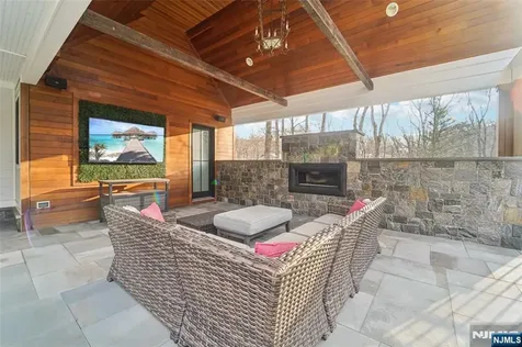56 Dimmig Road Upper Saddle River NJ 07458