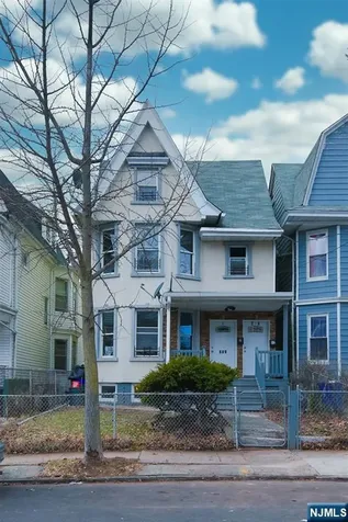 889 16th Street Newark NJ 07108