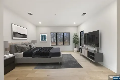 67 Hickory Lane Closter NJ 07624