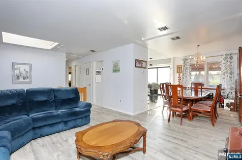 145 Central Avenue Ramsey NJ 07446