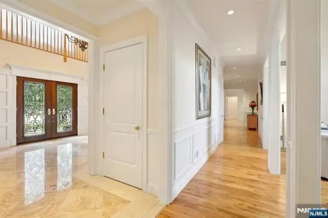 6 Primrose Court Upper Saddle River NJ 07458