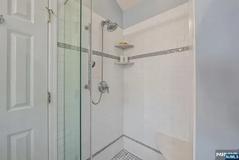 1 Stratford Court Demarest NJ 07627