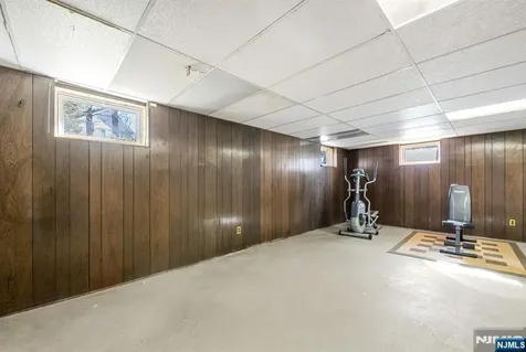 1 Stratford Court Demarest NJ 07627