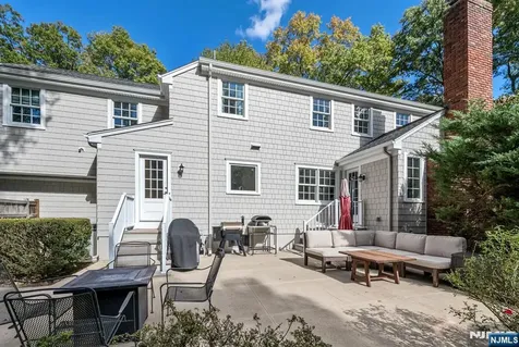 1 Stratford Court Demarest NJ 07627