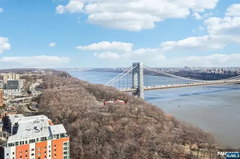100 Old Palisade Fort Lee NJ 07024