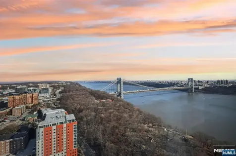 100 Old Palisade Fort Lee NJ 07024