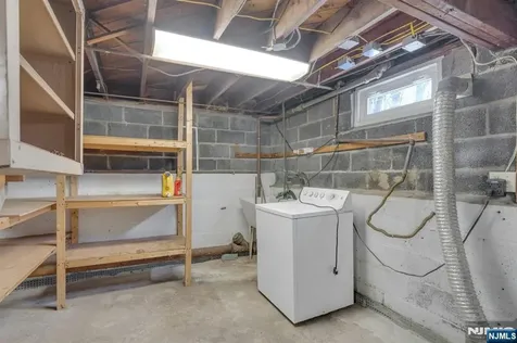 21 Fairview Avenue Hawthorne NJ 07506