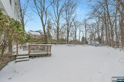 21 Fairview Avenue Hawthorne NJ 07506