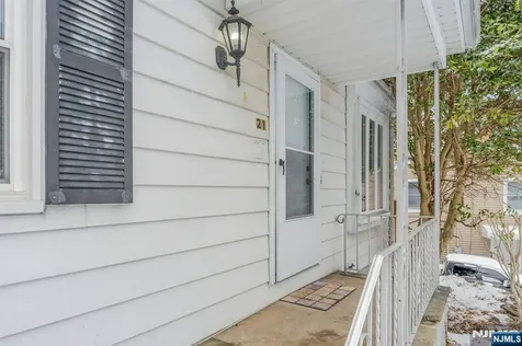 21 Fairview Avenue Hawthorne NJ 07506