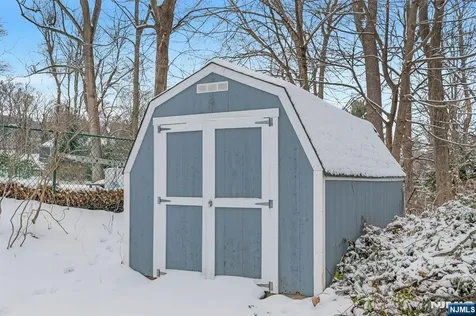 21 Fairview Avenue Hawthorne NJ 07506