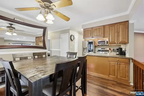251 Sunset Key Secaucus NJ 07094