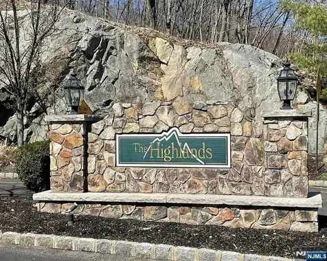 115 Mountainside Drive Pompton Lakes NJ 07442