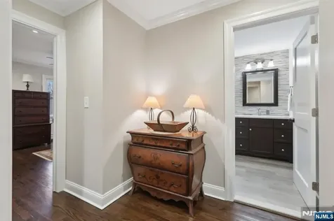 114 Blauvelt Avenue Ho-ho-kus NJ 07423