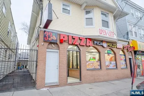 517-519 Park Avenue Paterson NJ 07504