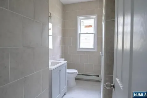 517-519 Park Avenue Paterson NJ 07504