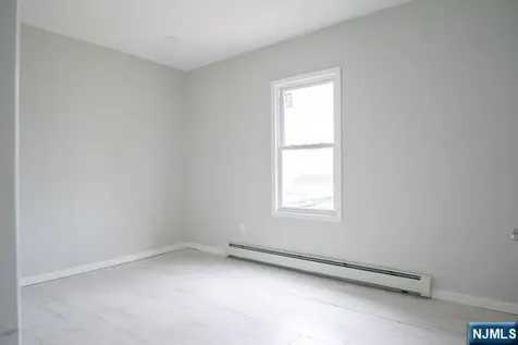 517-519 Park Avenue Paterson NJ 07504