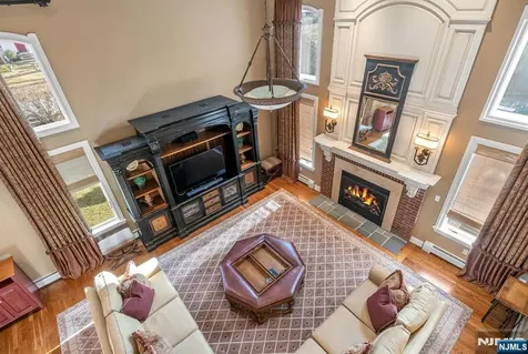 2 Woodbury Lane Mahwah NJ 07430