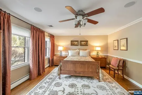 2 Woodbury Lane Mahwah NJ 07430