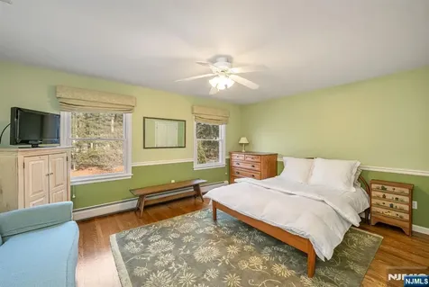 2 Woodbury Lane Mahwah NJ 07430