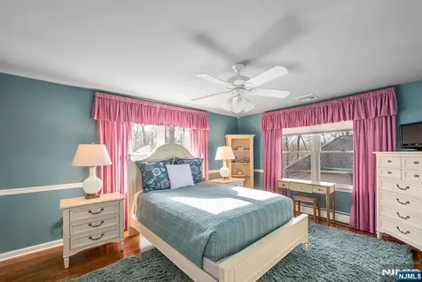 2 Woodbury Lane Mahwah NJ 07430