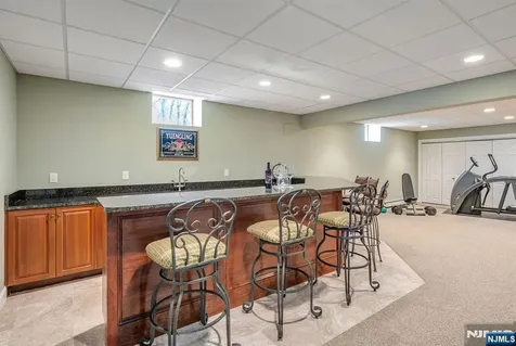 2 Woodbury Lane Mahwah NJ 07430
