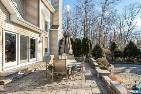 2 Woodbury Lane Mahwah NJ 07430