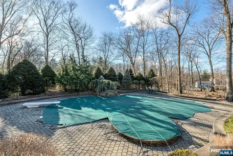 2 Woodbury Lane Mahwah NJ 07430