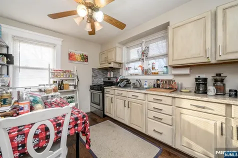 401 Central Avenue Haledon NJ 07508