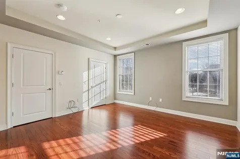 701 Four Seasons Lane Montvale NJ 07645