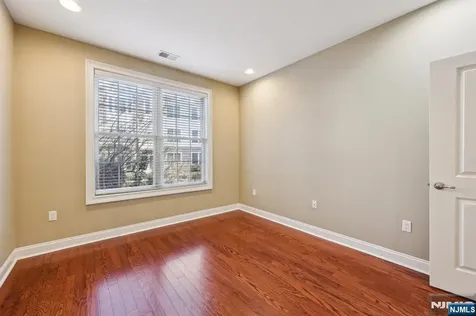 701 Four Seasons Lane Montvale NJ 07645
