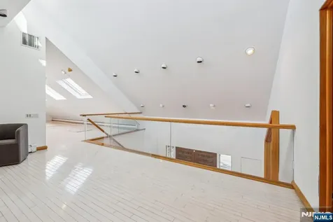 41 Kristin Place Old Tappan NJ 07675