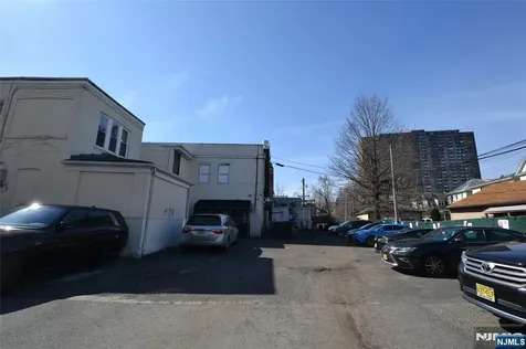 799-803 Abbott Boulevard Fort Lee NJ 07024