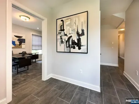 14 Parkside Lane Teaneck NJ 07666